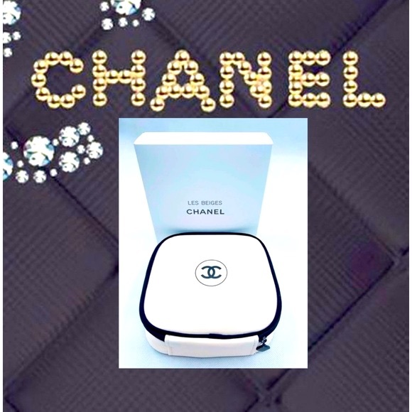 Authentic Chanel Beauty Les Beiges Makeup Bag new in box great gift 🎁 - Picture 1 of 12